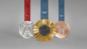 Las medallas olímpicas de París 2024 llevarán un fragmento de la Torre Eiffel 3 Las medallas olímpicas de París 2024 llevarán un fragmento de la Torre Eiffel d3mlgzrzc3vdbt936jxk1795872685160832935