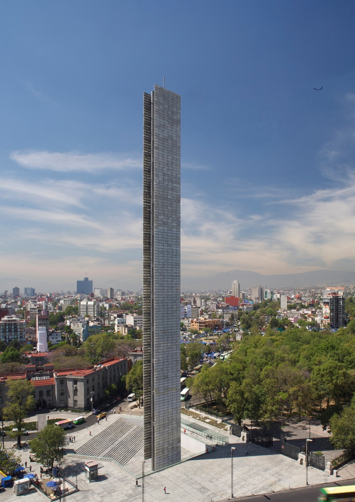 ESTELA DE LUZ MONUMENTO BICENTENARIO INDEPENDENCIA DE MEXICO 009