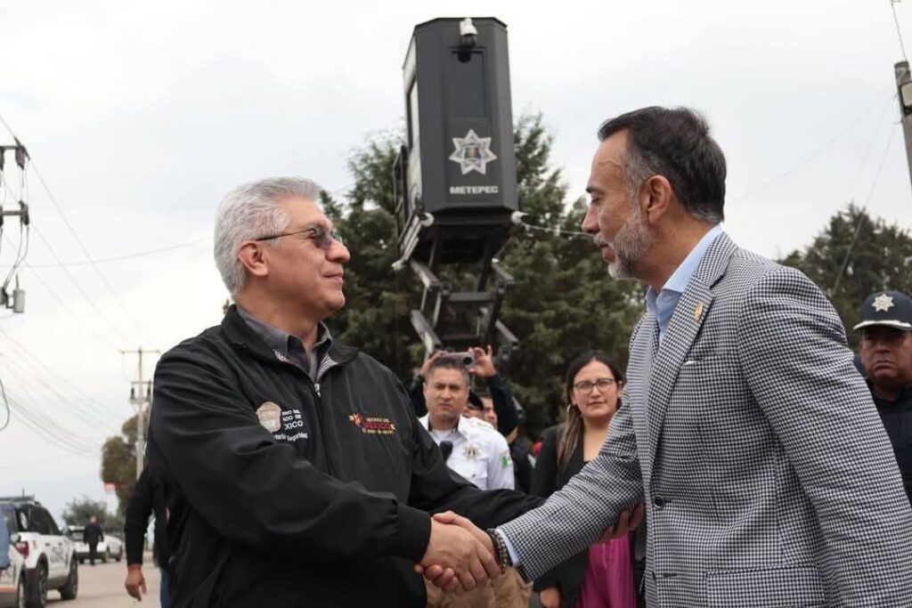 Fernando Flores pondrá más seguridad en la Feria San Isidro Metepec 2 Fernando Flores pondrá más seguridad en la Feria San Isidro Metepec FB_IMG_1746237795773.jpg